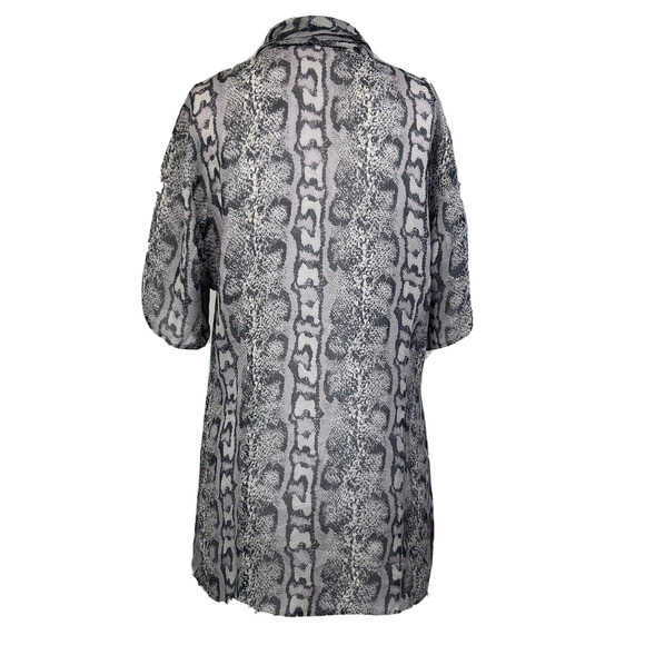 NWT‎ Silk Icon Shirt Womens Sz M Gray Snake Print Button Up Short Sleeve - Picture 4 of 12